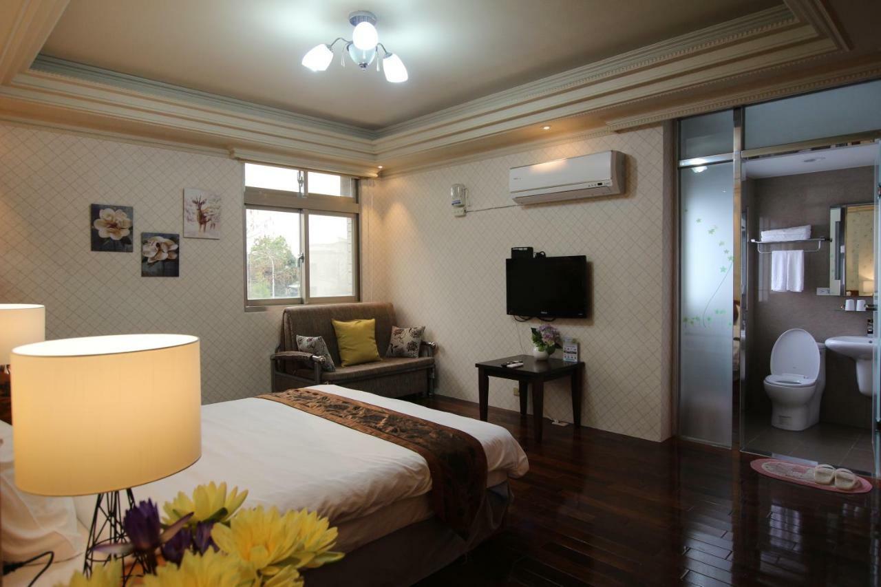 Yilan Pine Villa Homestay Luodong Exterior foto