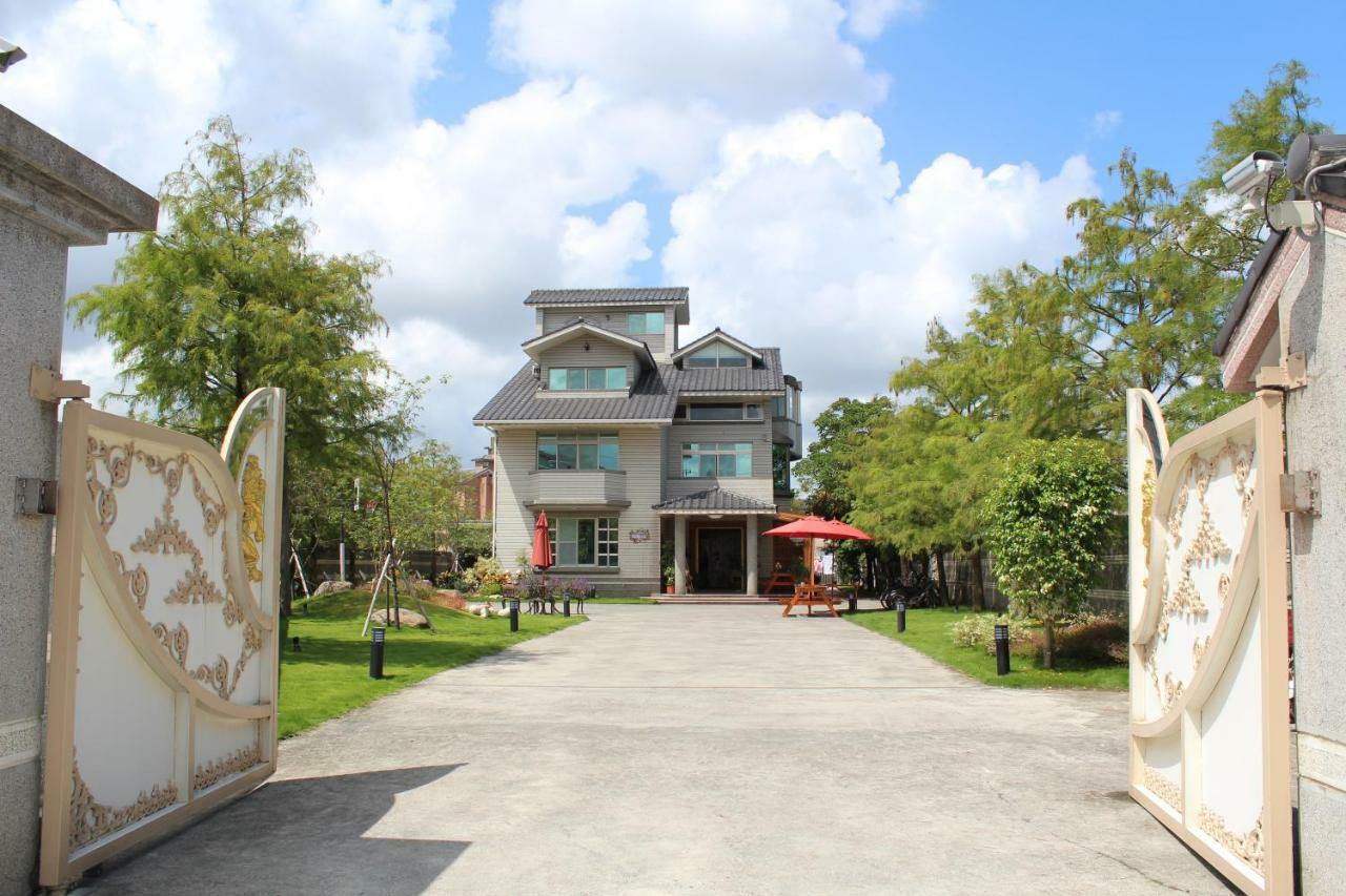 Yilan Pine Villa Homestay Luodong Exterior foto